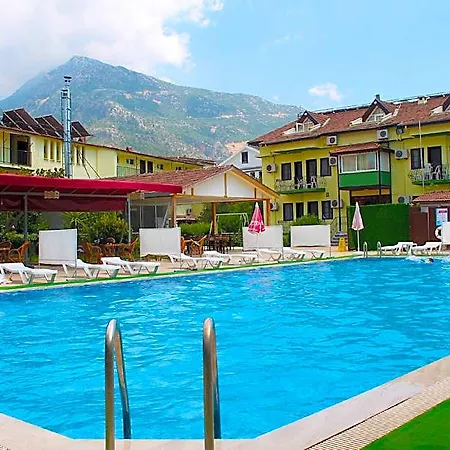 Carmina Hotel Cedit