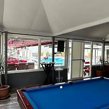 Carmina Hotel Cedit