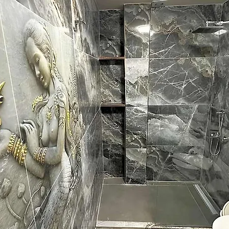 Hotel Carmina Cedit