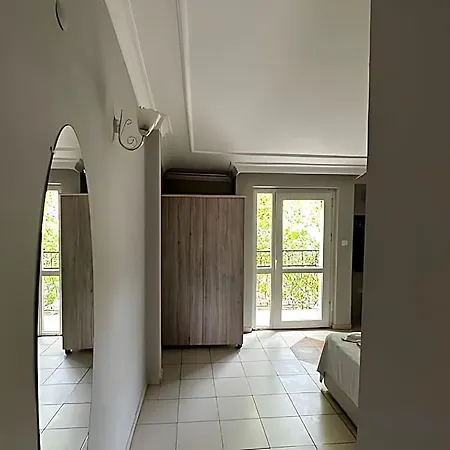 Otel Carmina 3*