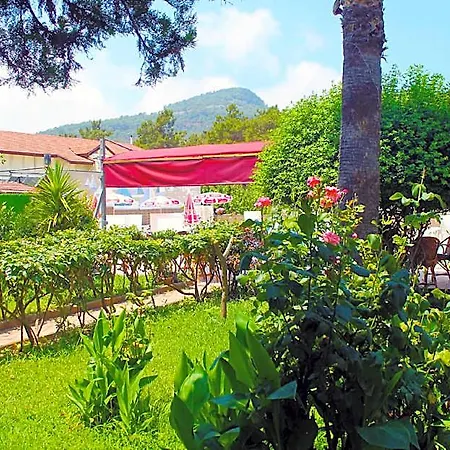 Carmina Otel Cedit