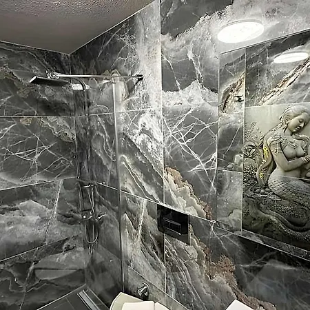 Carmina Otel Cedit
